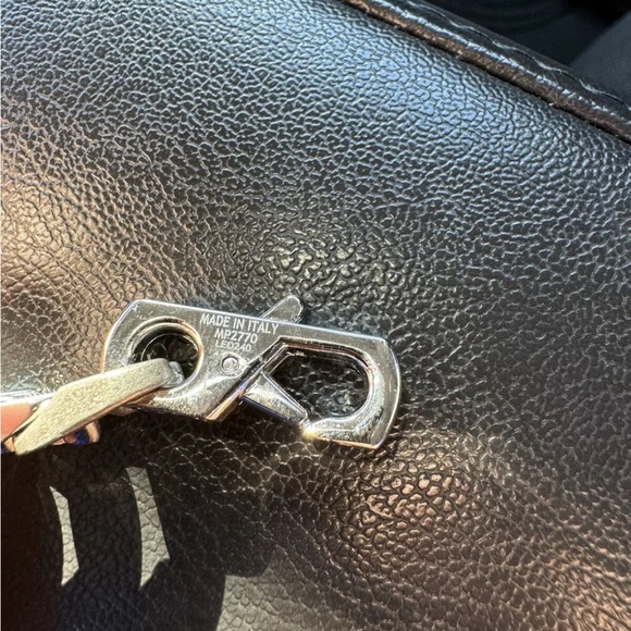 Louis Vuitton Monogram Chain Bracelet - Picture 5 of 8